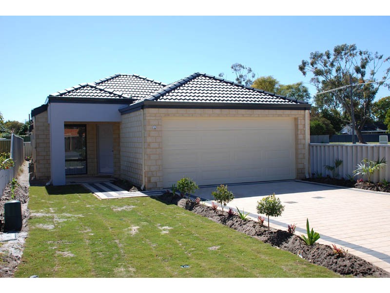 6 Brandon Way, Lynwood WA 6147