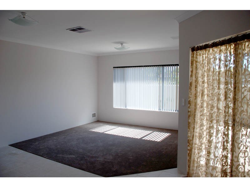 6 Brandon Way, Lynwood WA 6147