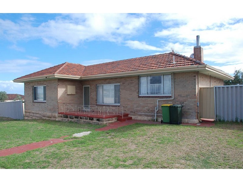 21 Shallcross Street, Yangebup WA 6164