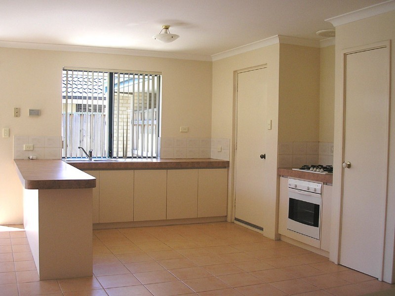 3 Shady Lane, Canning Vale WA 6155