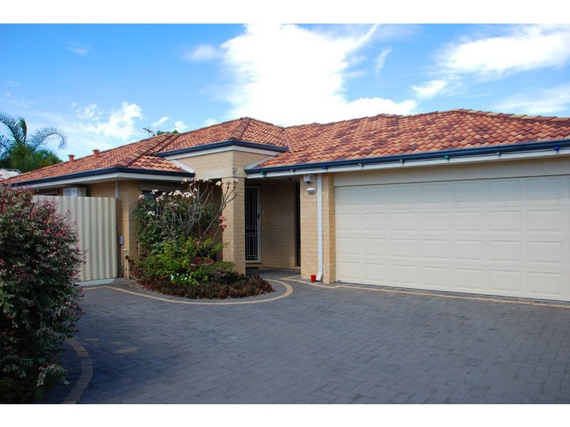 56 Templetonia Retreat, Canning Vale WA 6155