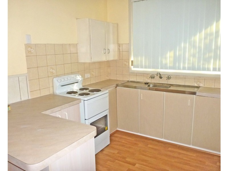 4 Fennager Way, Calista WA 6167