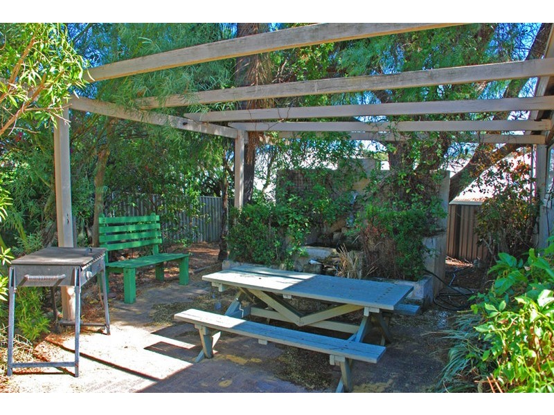 1 Skeahan Street, Spearwood WA 6163