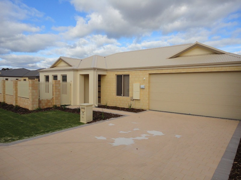 10/25 Peppermint Gardens, Aubin Grove WA 6164