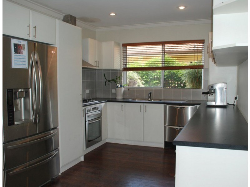 34 Yale Road, Thornlie WA 6108