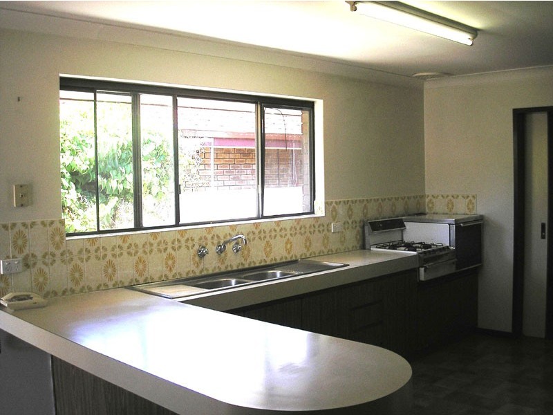 8 Iandra Loop, Willetton WA 6155