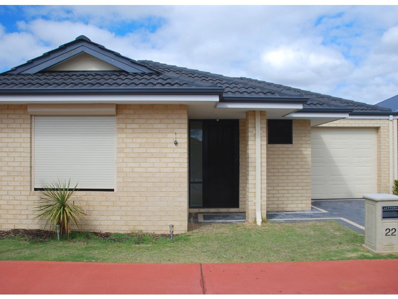 22/11 Hazlett Way, Canning Vale WA 6155