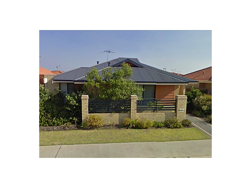 12 Goulburn Approach, Hammond Park WA 6164