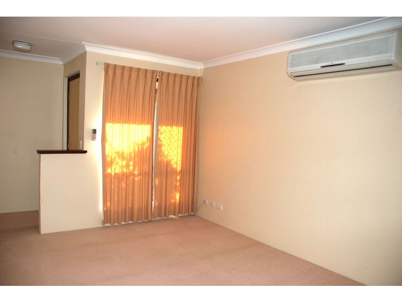 5/19 Golf Road, Parkwood WA 6147