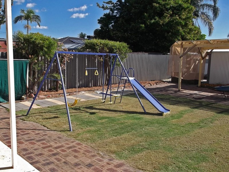 14 Lorenzo Street, Thornlie WA 6108