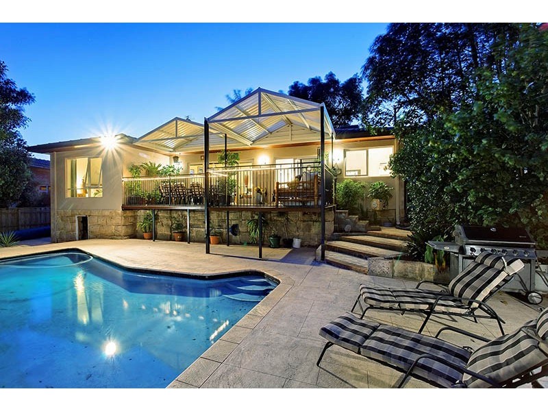 56 Williams Road, Melville WA 6156