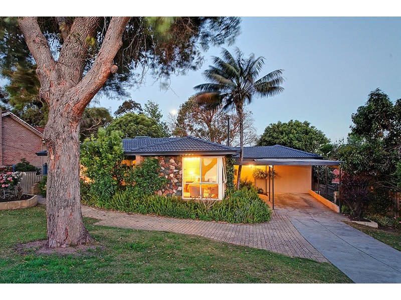 56 Williams Road, Melville WA 6156