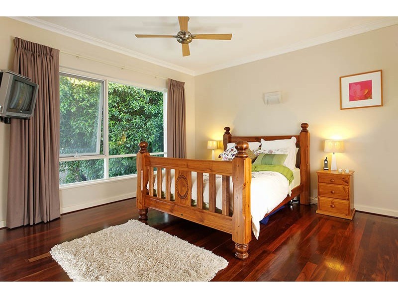 56 Williams Road, Melville WA 6156