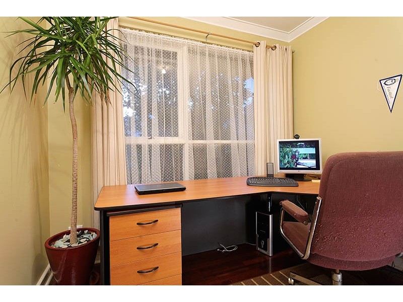 56 Williams Road, Melville WA 6156