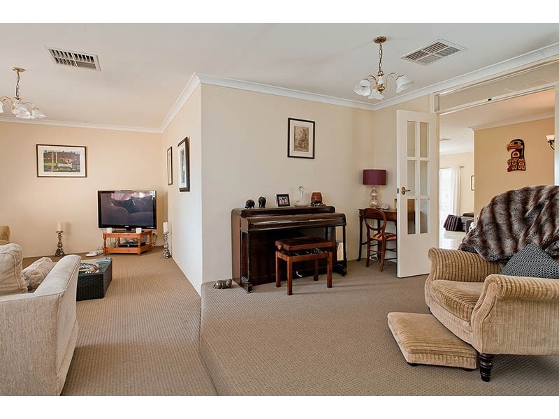 3 The Lodge, Mullaloo WA 6027