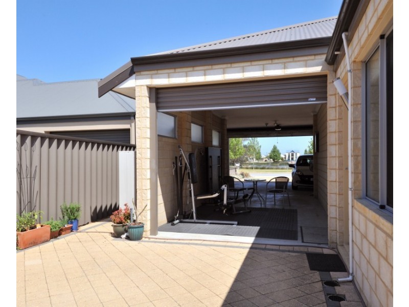 87 Aurora Drive, Atwell WA 6164
