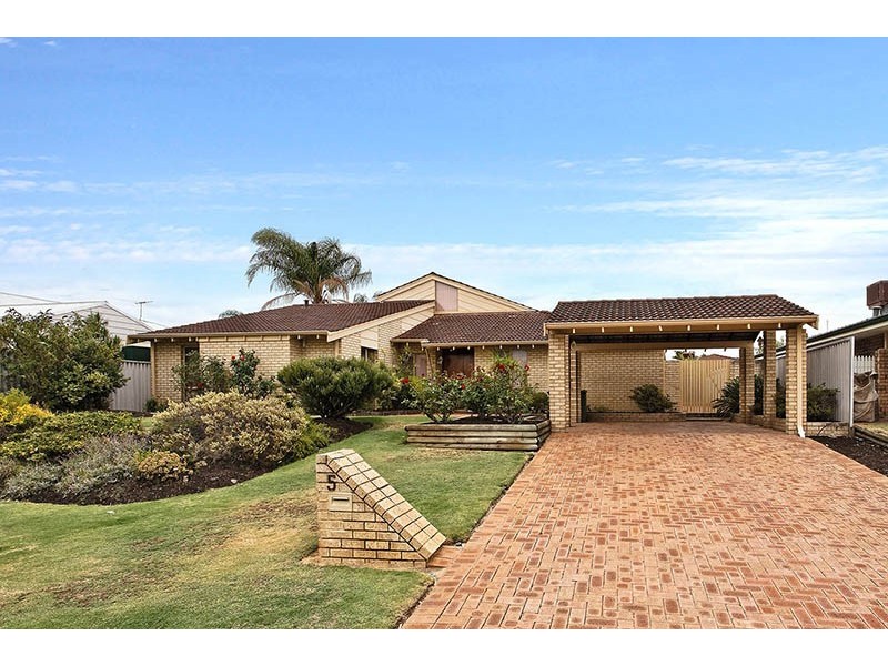 5 REED CLOSE, Thornlie WA 6108