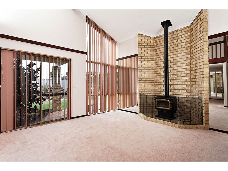 5 REED CLOSE, Thornlie WA 6108