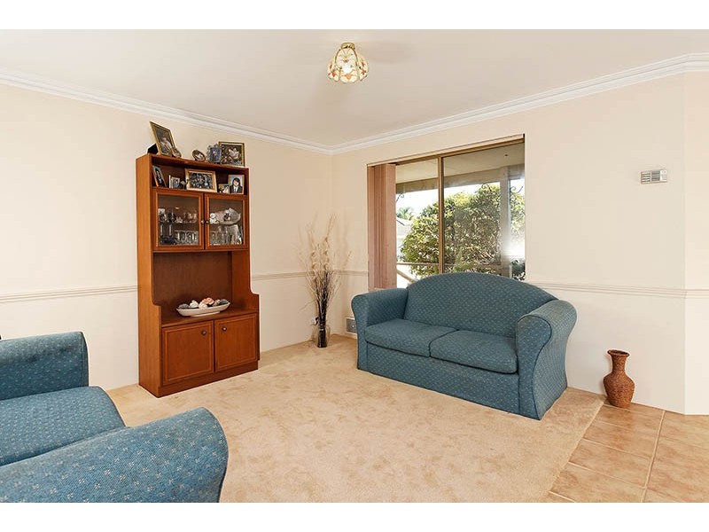 2 Cherniss Court, Success WA 6164