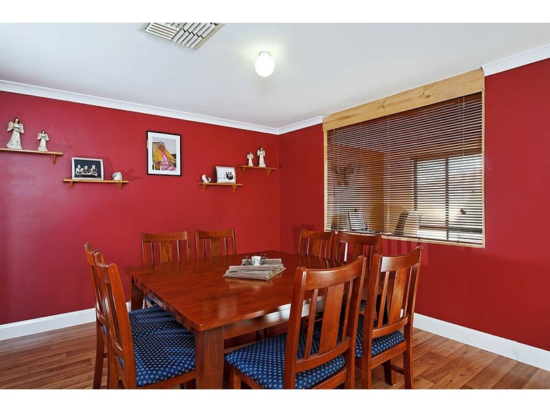 3 Hoop Place, Canning Vale WA 6155