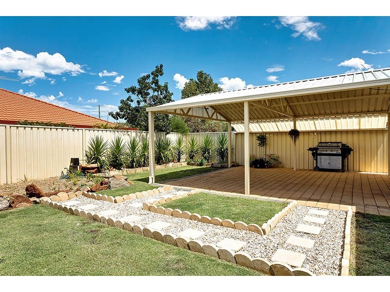 3 Hoop Place, Canning Vale WA 6155