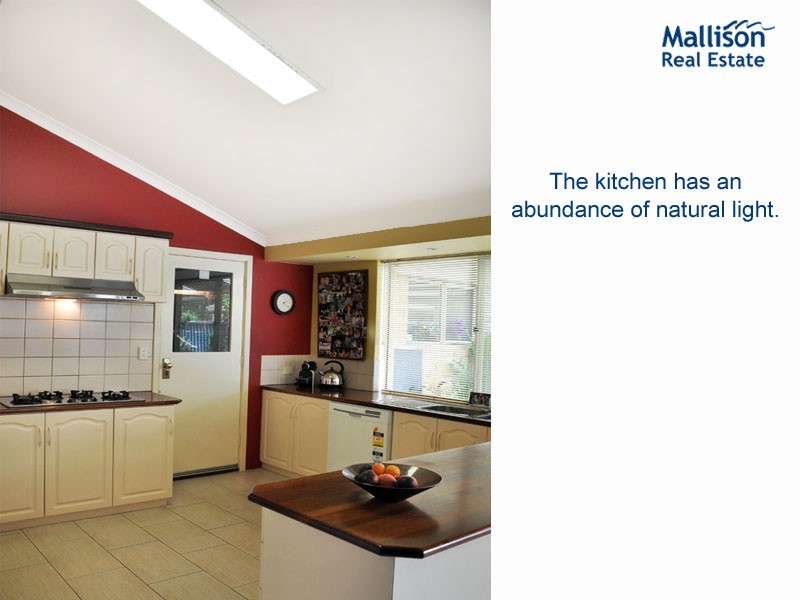 52 Pitt Street, St James WA 6102