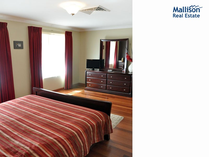 52 Pitt Street, St James WA 6102