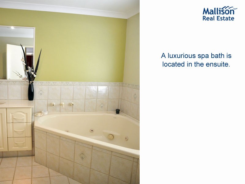 52 Pitt Street, St James WA 6102