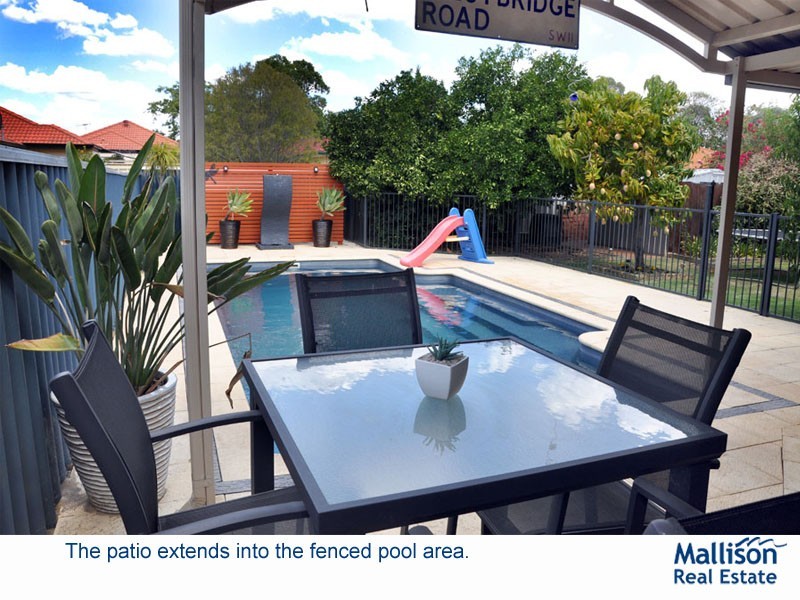 52 Pitt Street, St James WA 6102