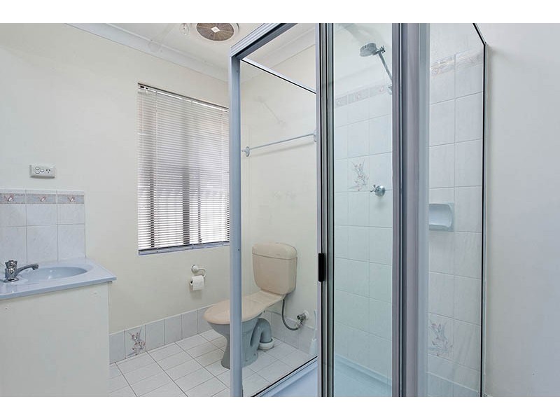 3 HOWLETT PLACE, Leeming WA 6149