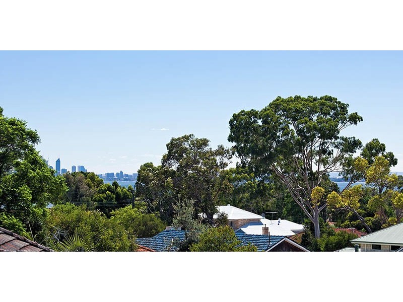 2 Henley Place, Attadale WA 6156