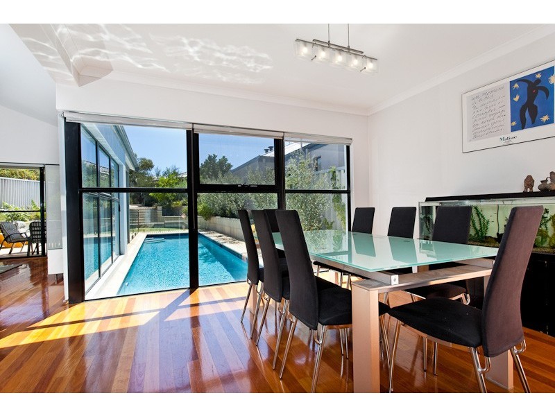 56a Coleman Crescent, Melville WA 6156