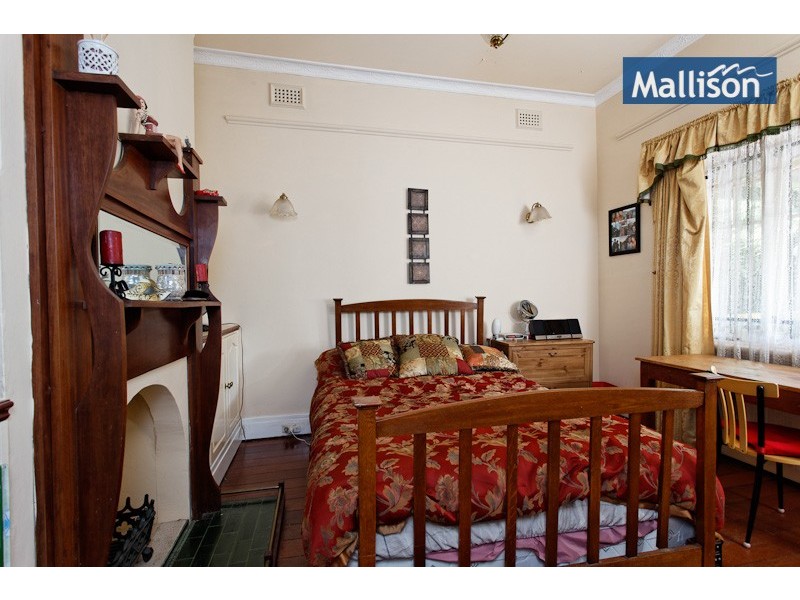 89  Mackie  Street, Victoria Park WA 6100