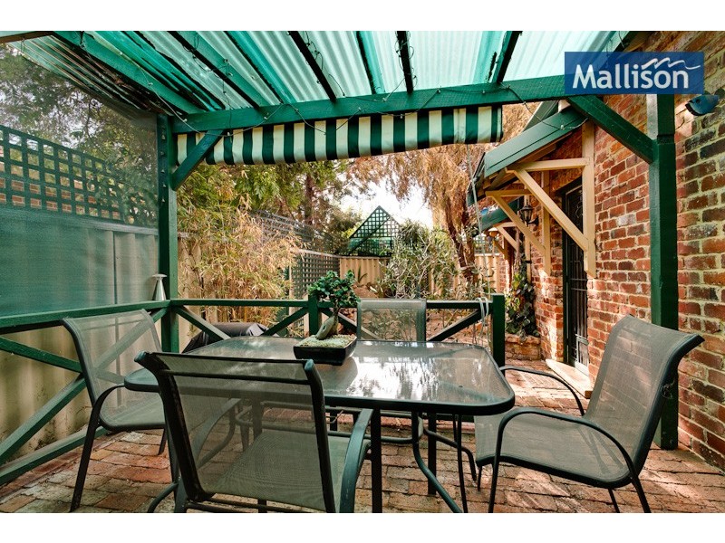 89  Mackie  Street, Victoria Park WA 6100