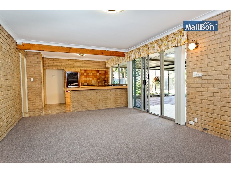 48 Findlay Road, Leeming WA 6149