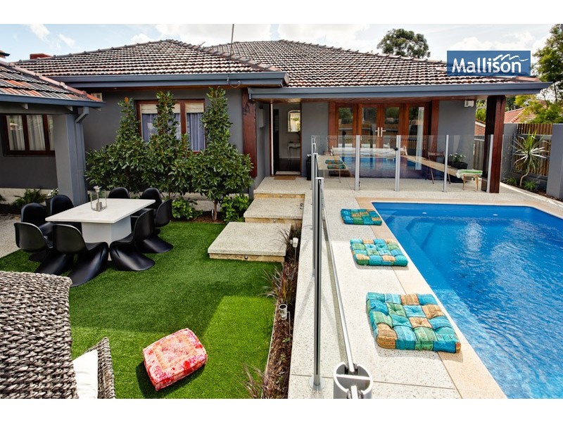 55 McMaster Street, Victoria Park WA 6100