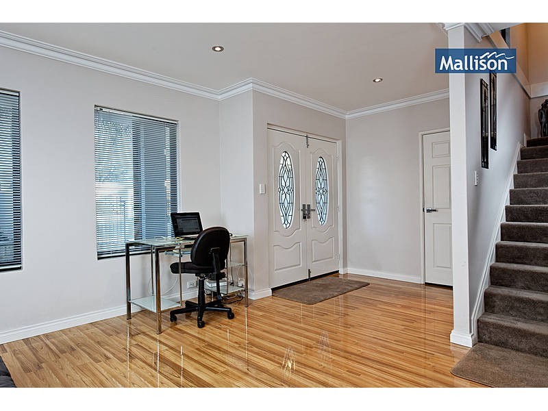 221 Coode Street, Como WA 6152