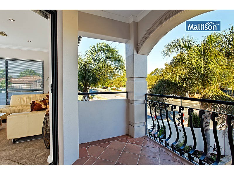 221 Coode Street, Como WA 6152