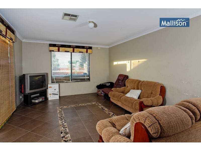 42 Boongala Circuit, Canning Vale WA 6155