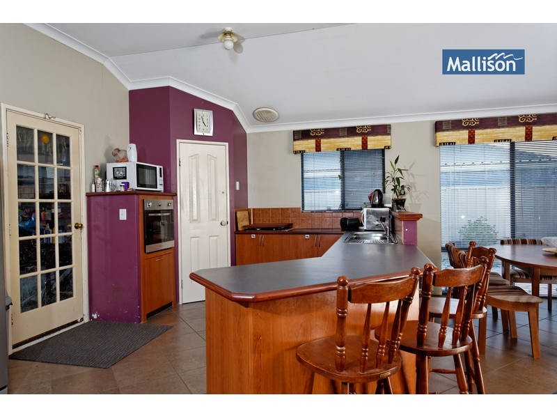 42 Boongala Circuit, Canning Vale WA 6155