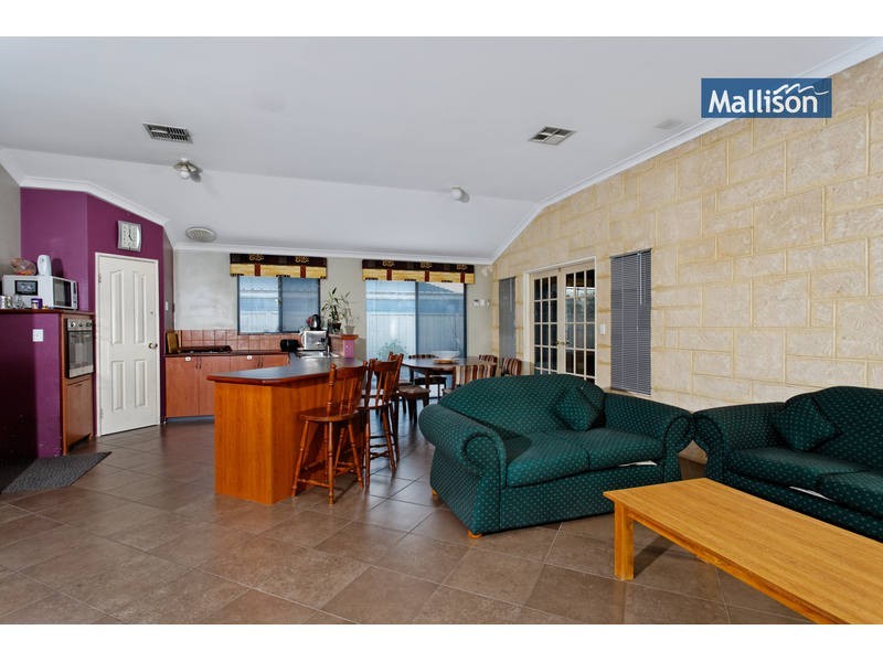 42 Boongala Circuit, Canning Vale WA 6155