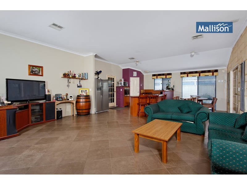 42 Boongala Circuit, Canning Vale WA 6155