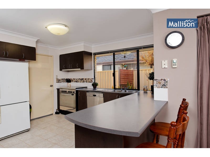 10 Davenport Promenade, Canning Vale WA 6155