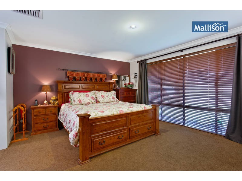 10 Davenport Promenade, Canning Vale WA 6155