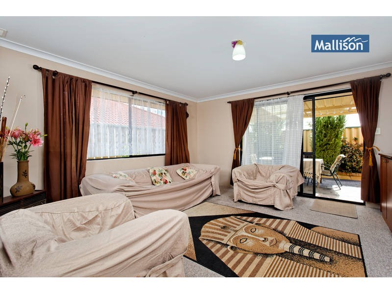 16 Champion Drive, Bertram WA 6167