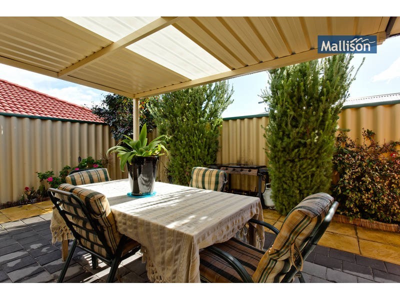 16 Champion Drive, Bertram WA 6167