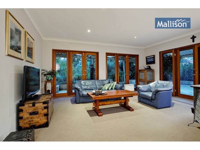 4  Lourens Dale, Winthrop WA 6150