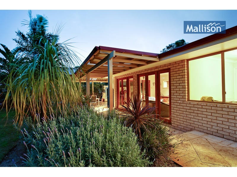 4  Lourens Dale, Winthrop WA 6150