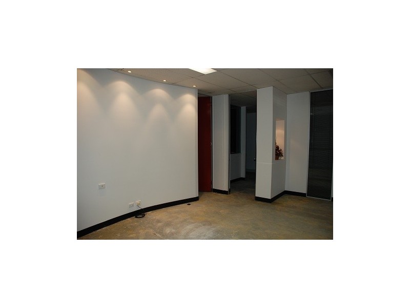 Suite 4, 73 Calley Drive (Cnr South Street), Leeming WA 6149