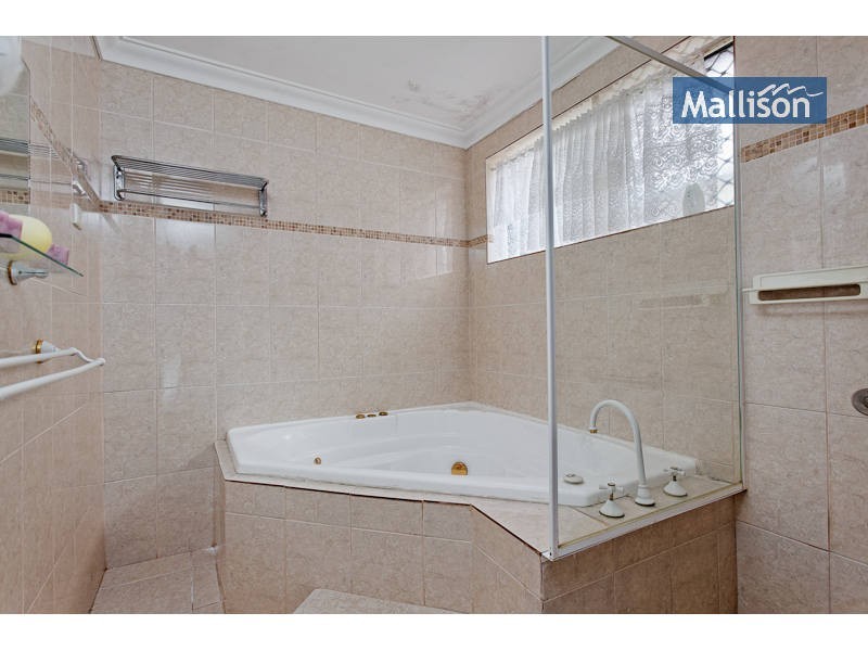 19 Jardine Court, Thornlie WA 6108